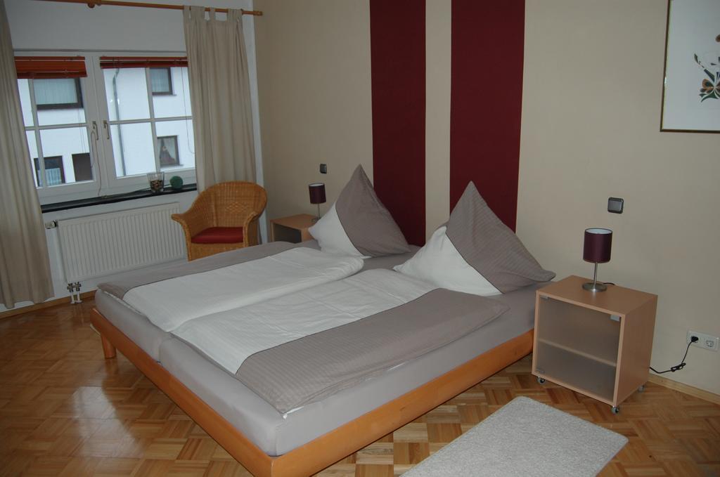Ferienhaus Ginsterbluete Schleiden Room photo